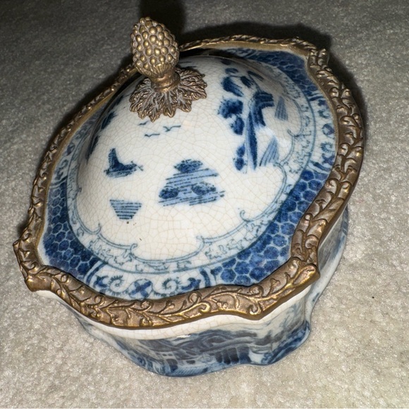 Vintage decorative dish - Picture 8 of 9